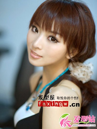 showgirl楊文歡圖片鵝蛋臉女生適合發(fā)型學(xué)習(xí)她