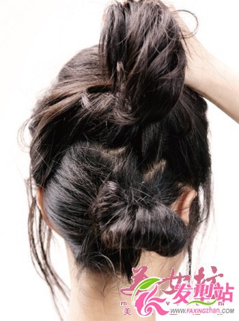 長卷發(fā)diy盤發(fā) 拯救凌亂發(fā)梢