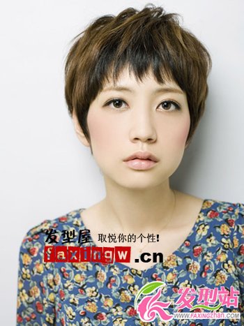 國字臉女生適合的發(fā)型