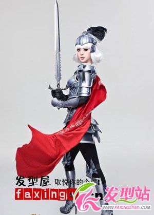 范冰冰銀發(fā)變身COC造型 酷勁十足