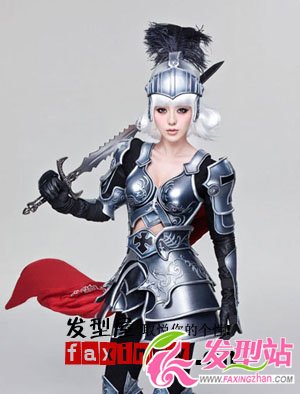 范冰冰銀發(fā)變身COC造型 酷勁十足
