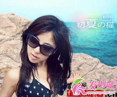 趙奕歡夏日寫真圖片 長發(fā)演繹性感魅力