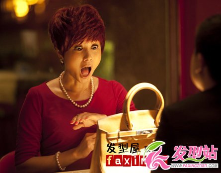 蔣雯麗《女人幫》劇照曝光 棕紅色短發(fā)顯干練