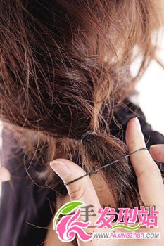 最具有女人味發(fā)型DIY