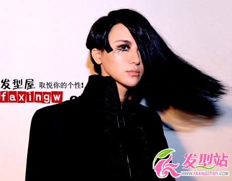 個(gè)性天后尚雯婕另類發(fā)型圖片