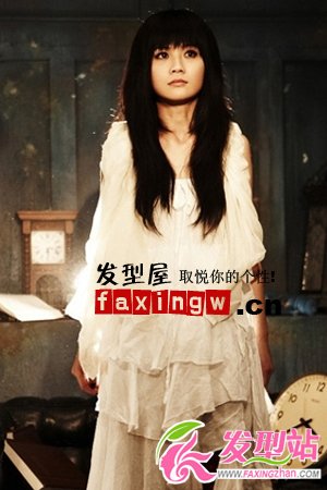 可愛女生銳變小女人 阿Sa小女人味發(fā)型圖片