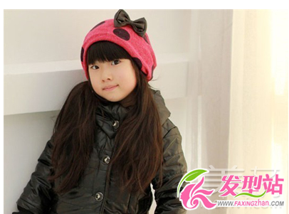可愛小女孩發(fā)型綁扎方法 卡哇伊發(fā)型