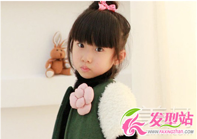 可愛小女孩發(fā)型綁扎方法 卡哇伊發(fā)型