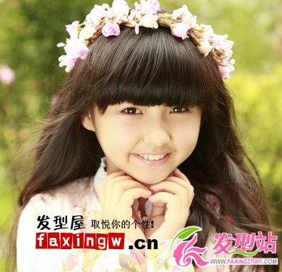 童星張子楓清純小女孩發(fā)型 甜美可愛