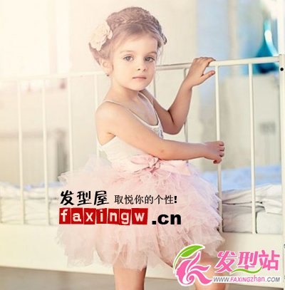 爆紅蘿莉小模特米蘭發(fā)型圖片 小女孩發(fā)型超萌