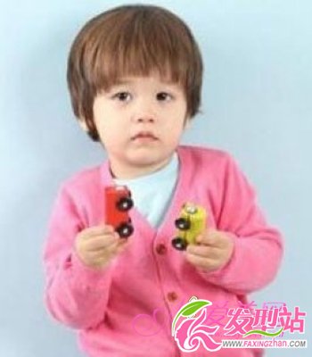 超帥氣男童發(fā)型 清新有范人見人愛