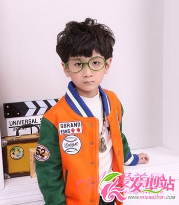 超帥氣男童發(fā)型 清新有范人見(jiàn)人愛(ài)