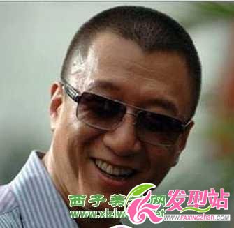 男士子彈頭發(fā)型