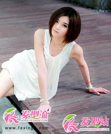 簡約直發(fā)發(fā)型回歸清純本質(zhì)