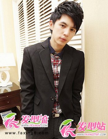 小黃金周帥氣男長(zhǎng)發(fā)型登場(chǎng)