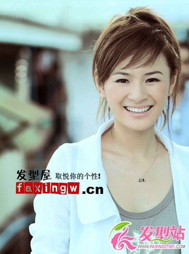 美麗俏佳人女主播王婧百變發(fā)型