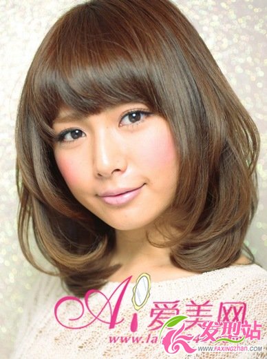 修顏效果再升級 梨花頭美翻五月天