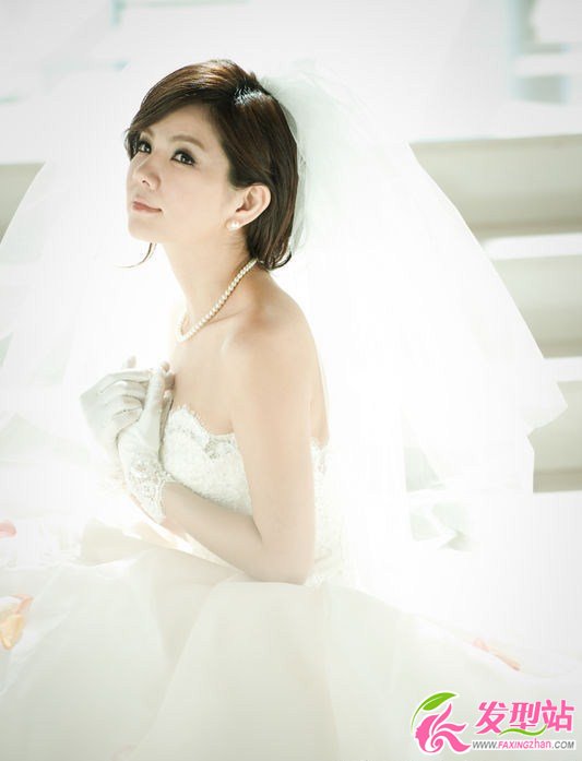 cDһEllaڼ ^(f)Ż鼆^繫