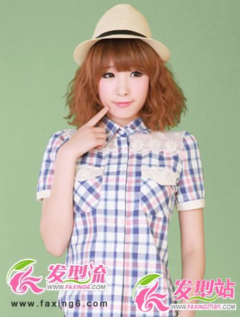 時(shí)尚短發(fā)發(fā)型設(shè)計(jì) 散發(fā)個(gè)性魅力