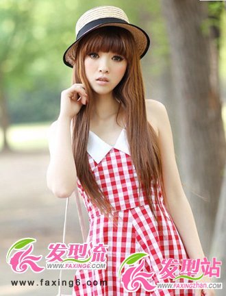 超長女生長發(fā)發(fā)型 簡約大方
