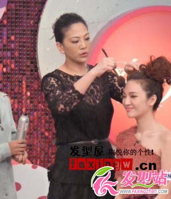 看小曼老師的美發(fā)秘寶 讓你一秒變達(dá)人