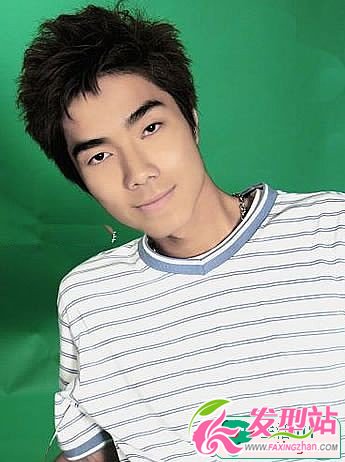袁成杰 做主發(fā)型的時尚潮男