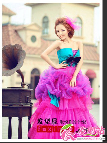 吳思凡借時(shí)尚發(fā)型化身性感女神