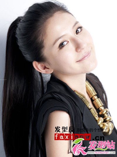 夏日清新唯美女生黑色發(fā)型