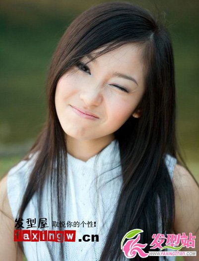 夏日清新唯美女生黑色發(fā)型