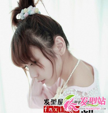 擺脫悶熱 夏季女生長發(fā)清涼大變身