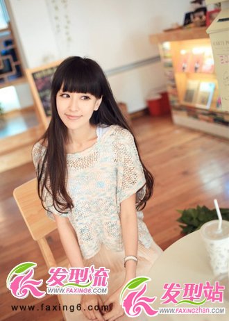 2012女生長發(fā)發(fā)型圖片