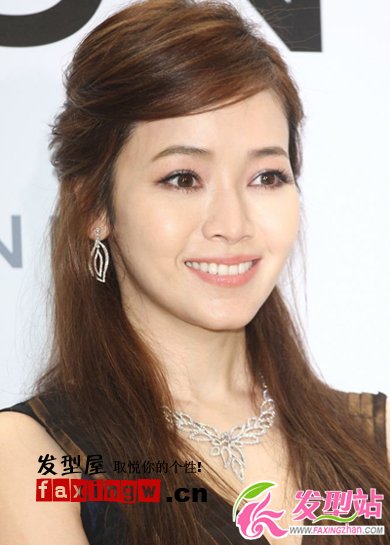 最新女明星發(fā)型 美輪美奐直發(fā)秒殺全場
