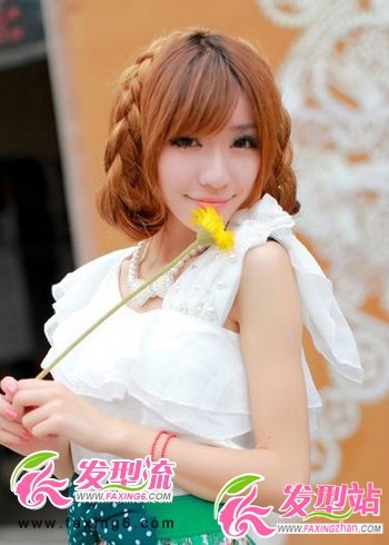 韓式盤發(fā)發(fā)型