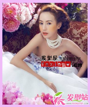 2012韓式新娘盤發(fā)打造浪漫與時(shí)尚