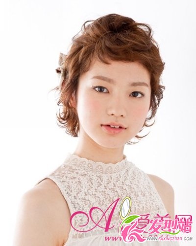 DIY教程 如何讓短發(fā)增添清新甜美