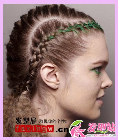 歐美范編發(fā)引領(lǐng)時(shí)尚發(fā)型潮流