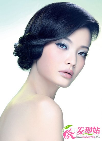 獻給長發(fā)女生 不剪發(fā)就能擁有短發(fā)造型