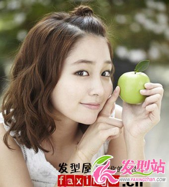 韓星示范蘋果頭發(fā)型 打造可愛童真味的你