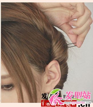 怎樣打造端午出游發(fā)型 夏日出游發(fā)型diy
