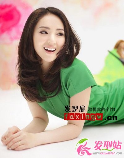 看女明星為你示范各種臉型適合梨花頭發(fā)型