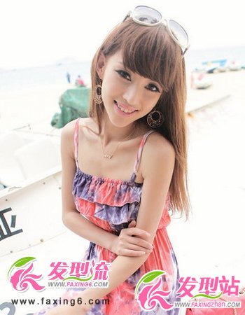 中長(zhǎng)發(fā)發(fā)型圖片欣賞