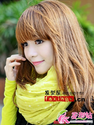 簡單好看又清純女生中長直發(fā)發(fā)型圖片分享