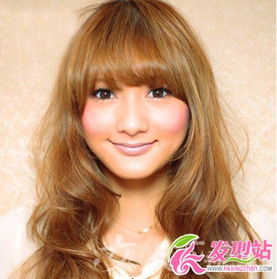 2012春季高人氣日系長發(fā)燙發(fā)發(fā)型