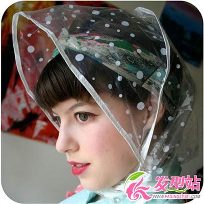 雨季護(hù)理好頭發(fā) 雨天濕氣超重也不凌亂