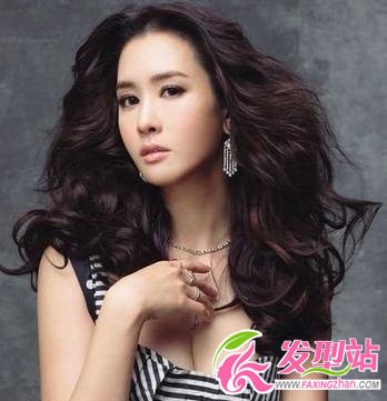 女生大卷發(fā)型 時(shí)尚又好看