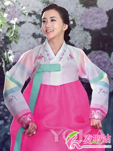 美麗溫柔的韓國(guó)新娘