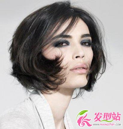 短發(fā)也能卷起來 個性十足讓人叫帥