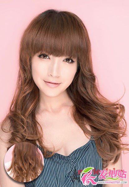 細(xì)節(jié)大加分 簡單發(fā)型引爆女人味