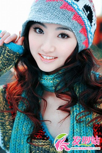 2012潮流女星帽子發(fā)型搭配秀
