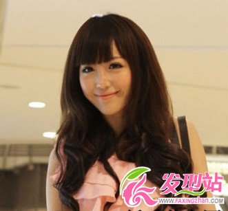 2012女生最新時(shí)髦卷發(fā)